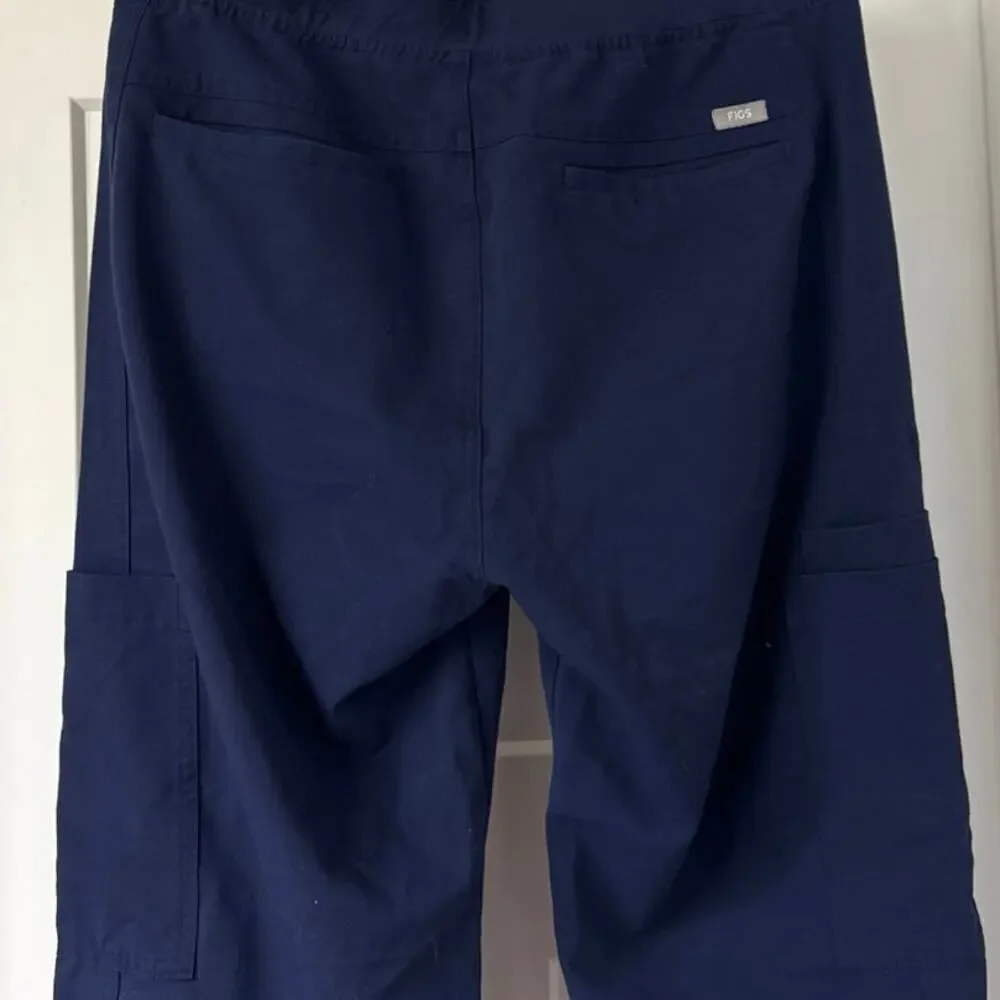 Figs Technical Collection Men’s M Cargo Scrub Pants Style T2001 Navy Blue